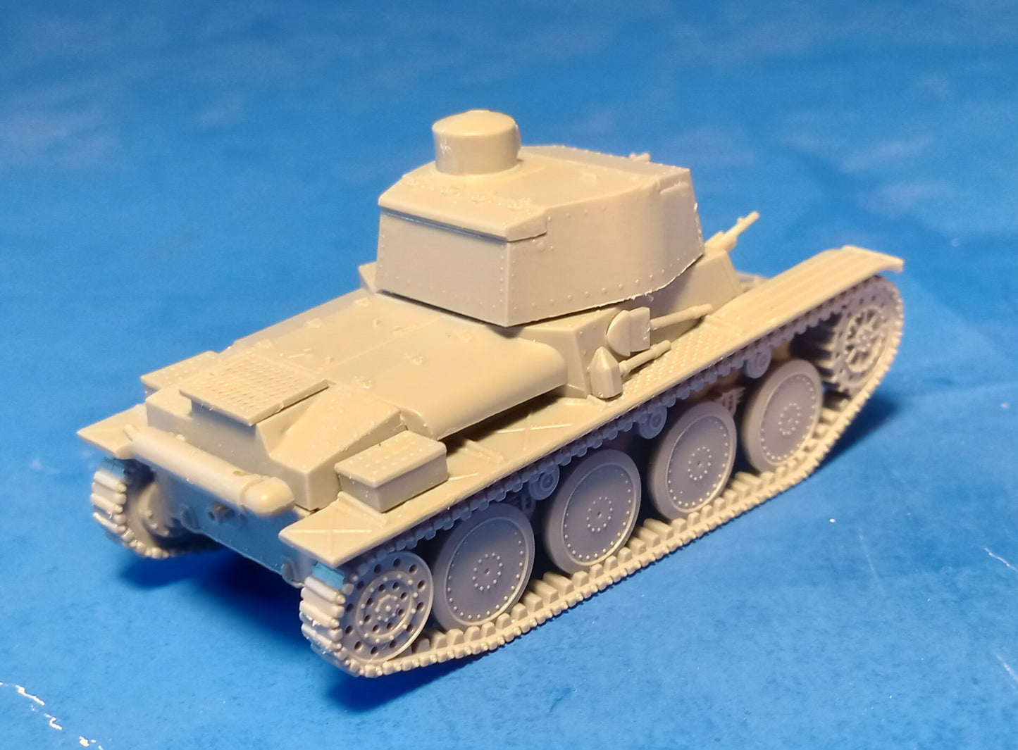Attack Kits ATK72961 1:72 LT-40 Light Tank 'Machine Gun version'