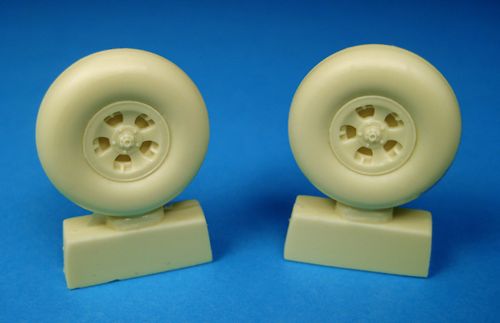 Barracuda Studios BCR32005 1:32 Supermarine Spitfire Mk.VIII 5-Slot main wheels