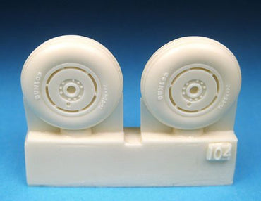 Barracuda Studios BCR32104 1:32 Supermarine Spitfire 3 Slot Wheels