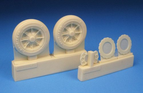 Barracuda Studios BCR32245 1:32 Grumman F8F-2 Bearcat late wheels