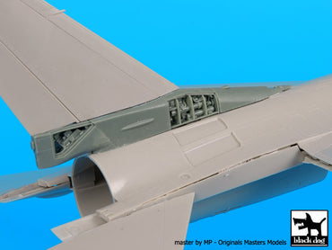 Blackdog BDOA48079 1:48 Lockheed-Martin F-16C Tail Electronics