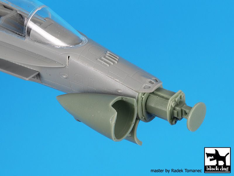 Blackdog BDOA72090 1:72 McDonnell-Douglas F/A-18 Hornet radar and cannon