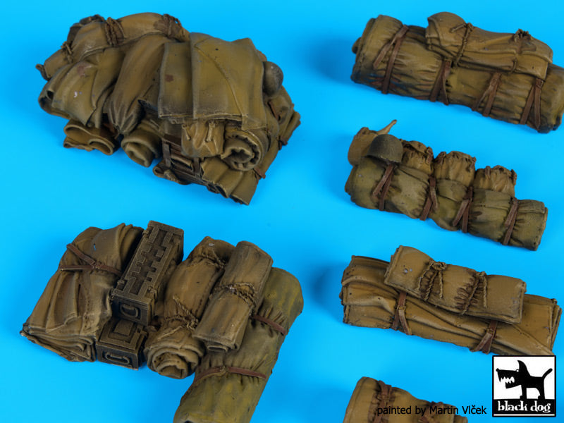 Blackdog BDT35142 1:35 Tentage+bedrolls N deg 2 accessories set