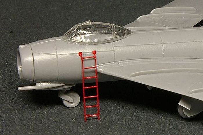 Brengun BRL144098 1:144 Mikoyan MIG-15/MiG-17 step ladder