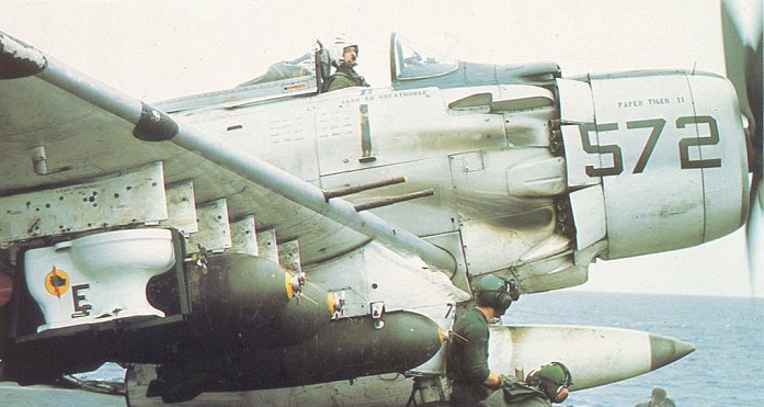 Brengun BRL32012 1:32 Toilet Bomb for A-1H Skyraider