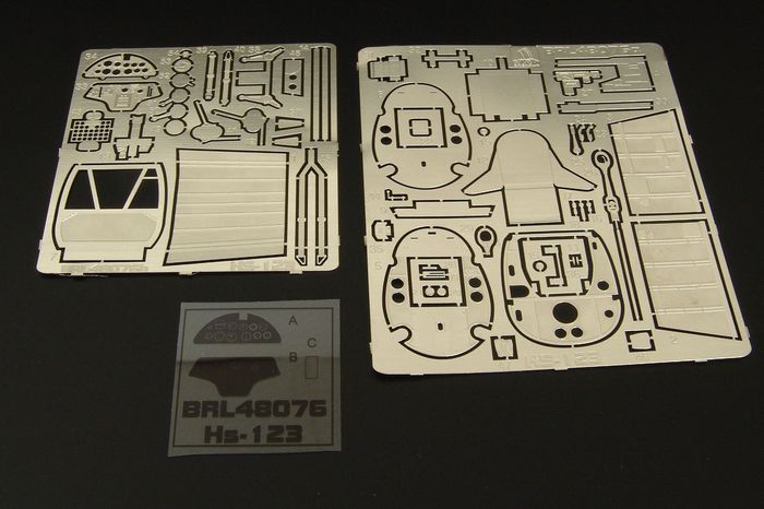 Brengun BRL48076 1:48 Henschel Hs-123A-1 interior