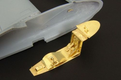 Brengun BRL72056 1:72 LF-107 Lunak glider cockpit and wing detail etc