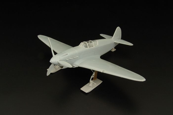 Brengun BRP72023 1:72 Yakovlev Yak-1 winter version on ski's