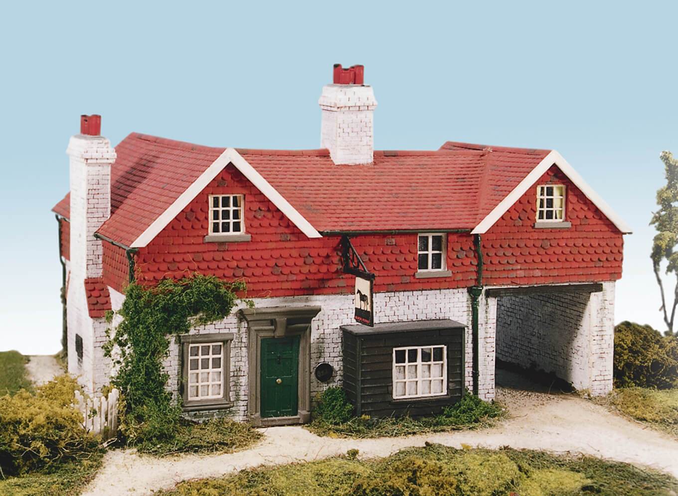 Wills Kits CK13 Black Horse Inn HO/OO Gauge