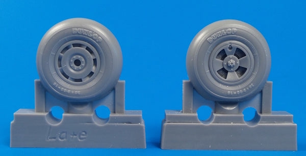 CMK CMQ32242 Hawker Tempest Main Wheels (Late Type) 1:32