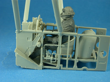 Copper State Models CSMF32-038 1:32 RFC Pilot in sidcot suit