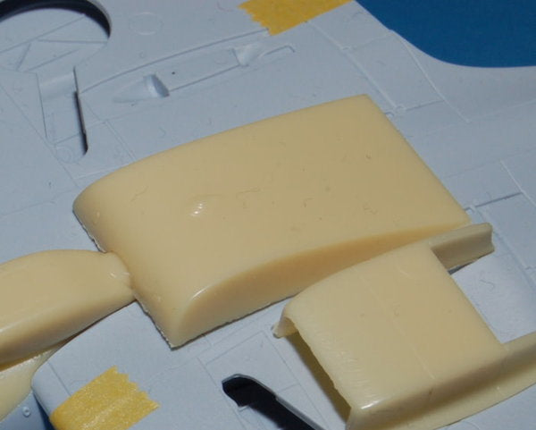Freightdog FDR48S02 1:48 Supermarine Spitfire Mk.Vb 30 gallon slipper tank