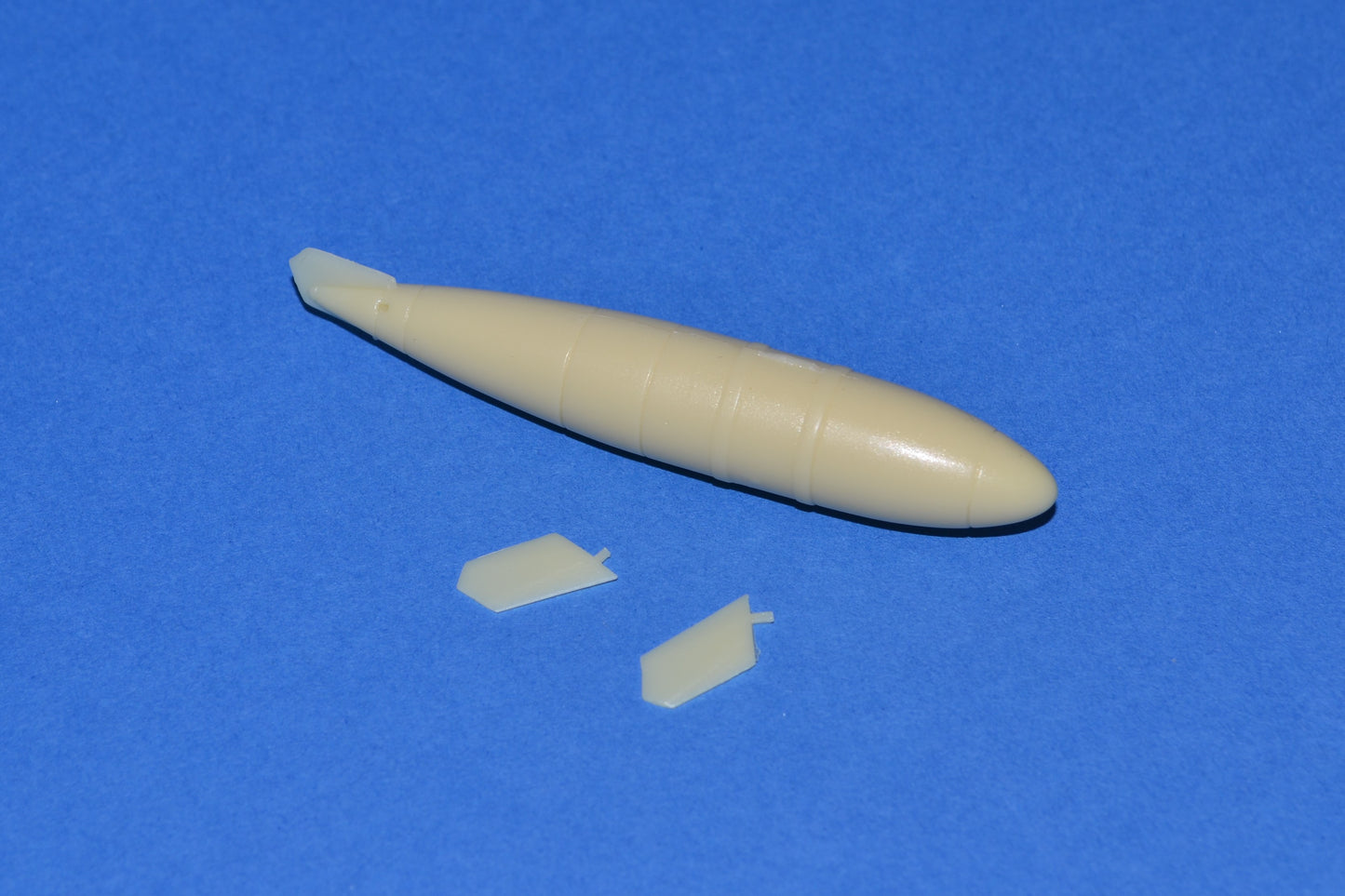 Freightdog FDR72103 1:72 Mark 7 Nuclear bomb