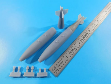 Flying Leathernecks FL32-2014 1:32 Mk-83 1000lb Bomb with Conical Fin