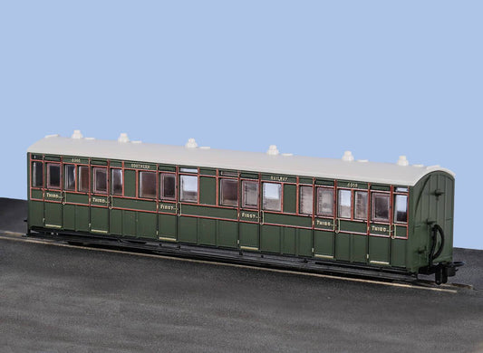 PECO GR-401B Composite Coach SR Livery No 6365 OO9 Gauge