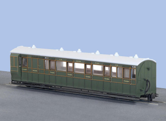 PECO GR-421A Brake Composite Coach SR Livery No 4108 OO9 Gauge