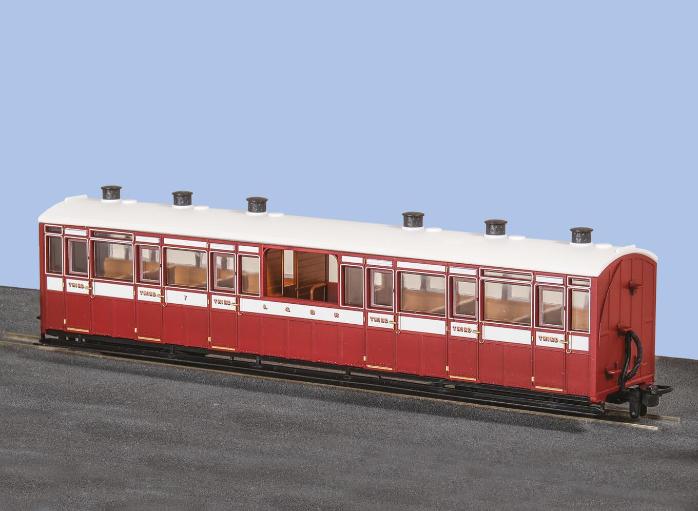PECO GR-450A Centre Observation Coach Lynton and Barnstaple Livery No 7 OO9 Gauge