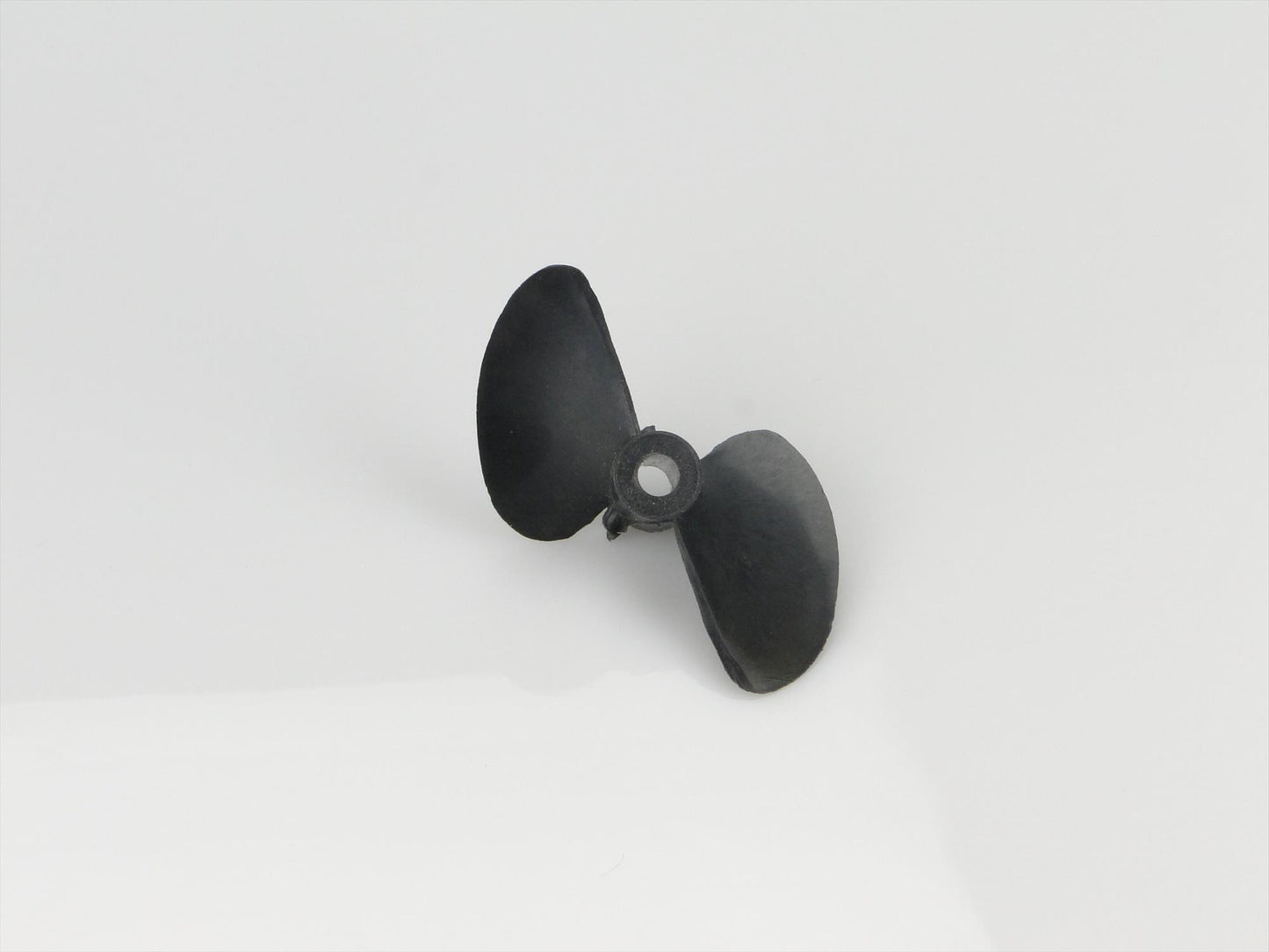 Radio Active 55 X Dog Drive G/F Prop RMA3006DD