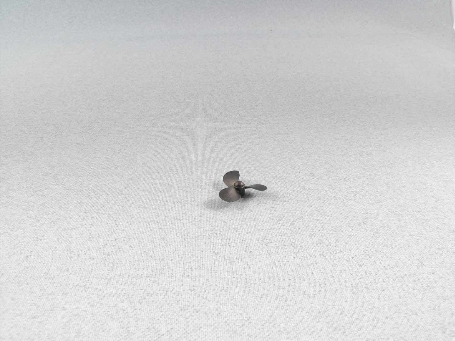 Radio Active 3 Bladed 40mm Waterscrew GFN M2 LH RMA3045/M2