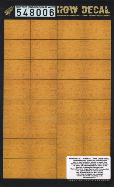 HGW HGW548006 1:48 PINE TREE BASE WHITE