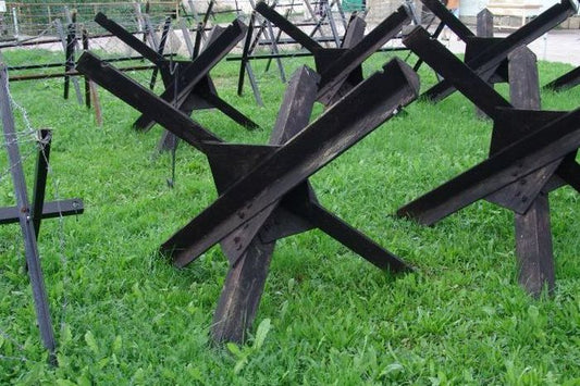 Hauler HLU35097 1:35 metal Anti-tank barriers