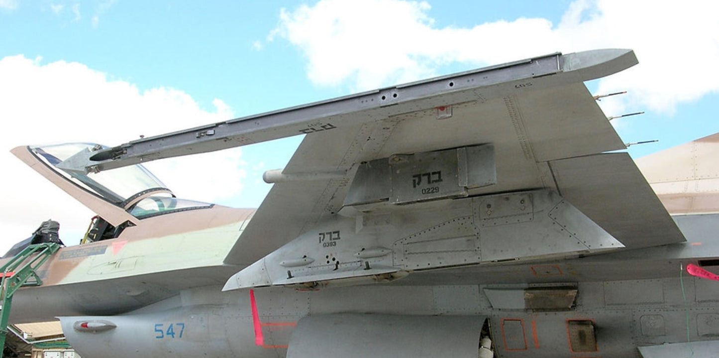 IsraDecal Studio IC-32057 F-16 16S210 Missile Rails 3D Resin 1:32