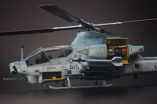 Kitty Hawk Models KH80125 1:48 Bell AH-1Z 'Viper'