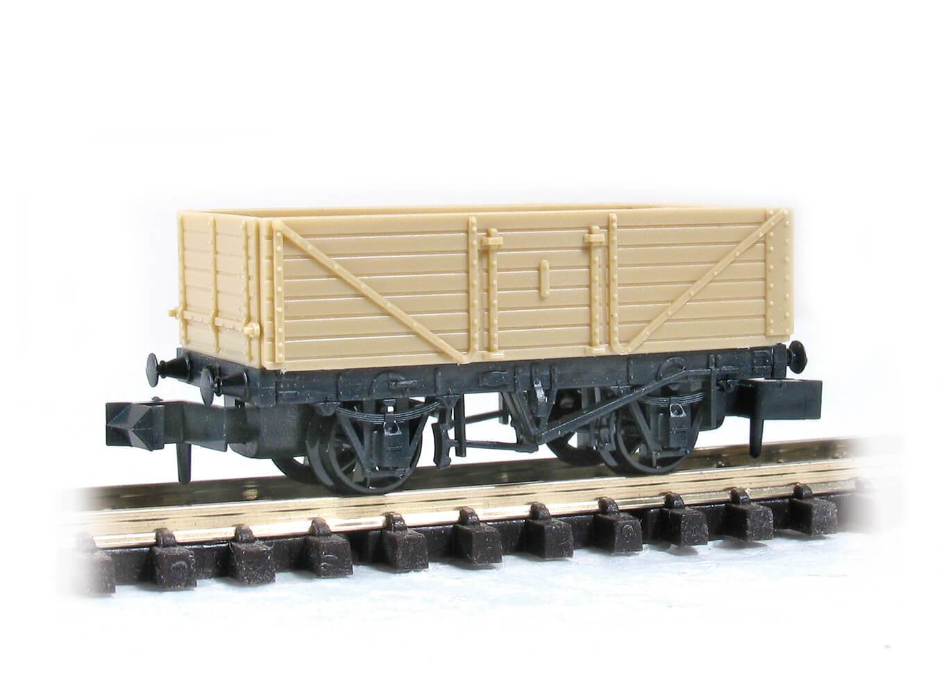 PECO KNR-220 7 Plank Open Wagon N Gauge
