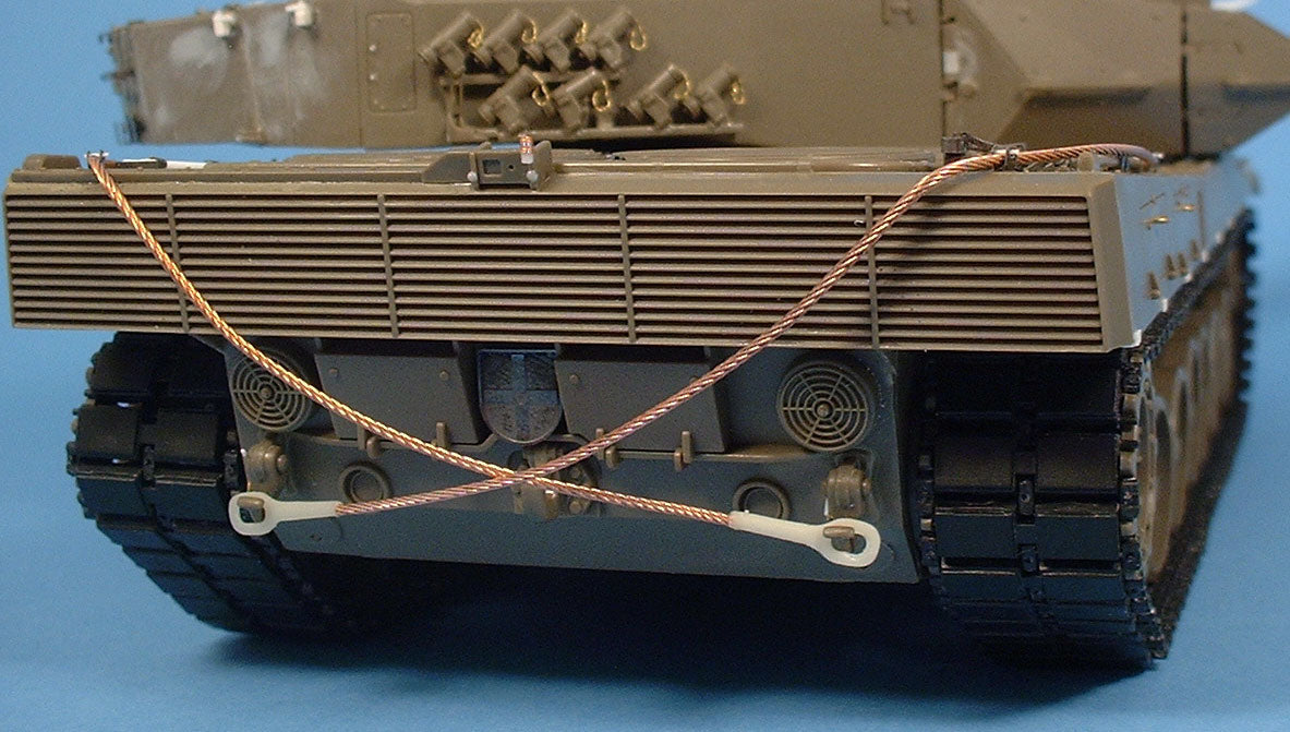 Karaya KYTCR05 1:35 Leopard MBT 1/2, Sweden Strv.122 Towing cable/resin eyes