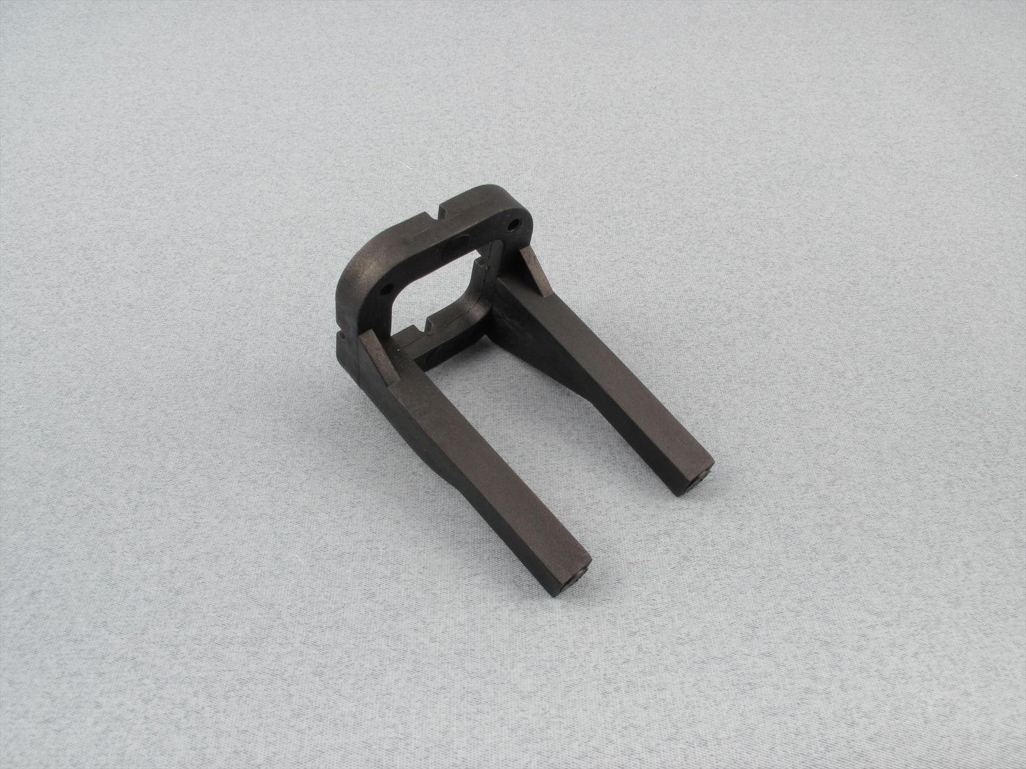 Radio Active Engine Mount Long 30/45 RAA1505