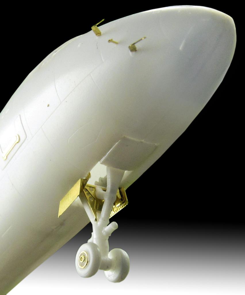 Metallic Details MDMD14417 1:144 Embraer 195