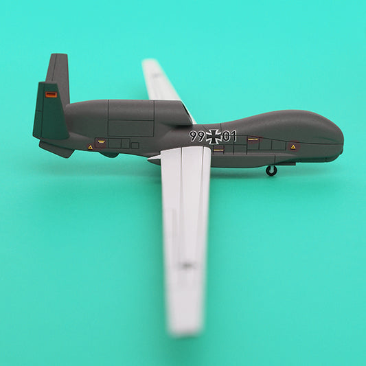 Miniwing-Plastic MINI310 1:144 Northrop-Grumman RQ-4B EUROHAWK Luftwaffe