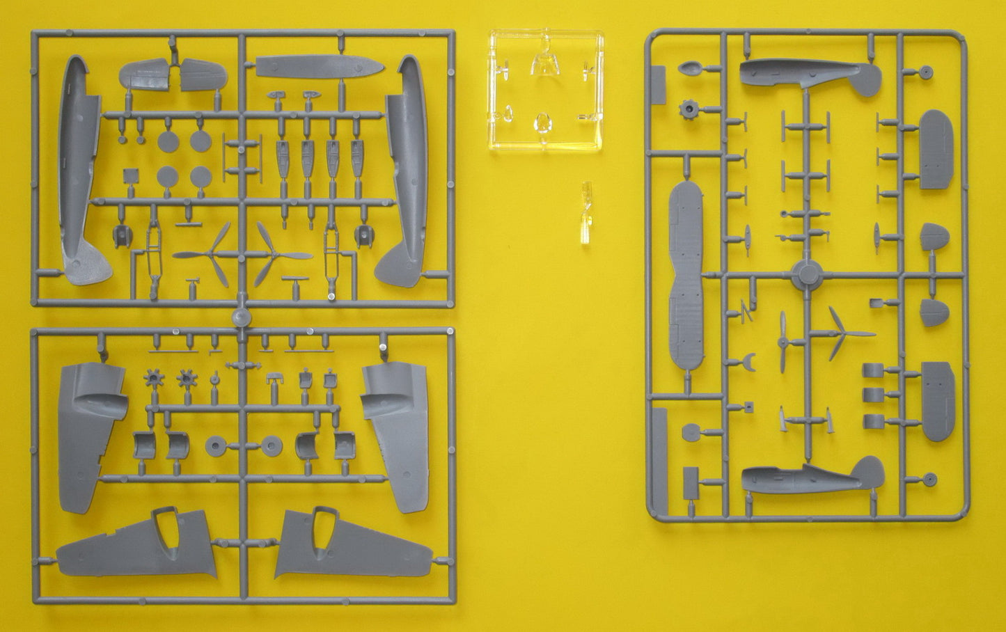 Mark I Models MKM14457 Gladiator & Beaufighter N. Africa 1:144