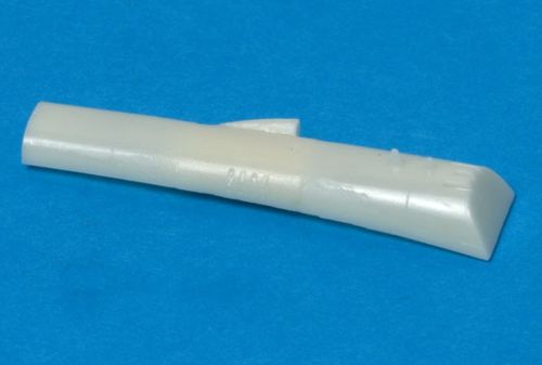 Maestro Models MMMK7224 1:72 Saab J-35A/B/D 'Draken' spine