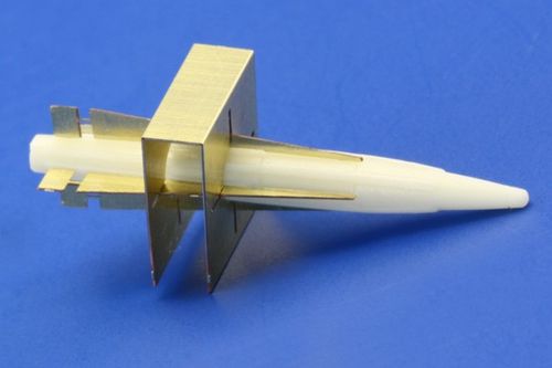 Maestro Models MMMK7249 1:72 2 x RB27 AIM-26B Falcon with fin alignment tool