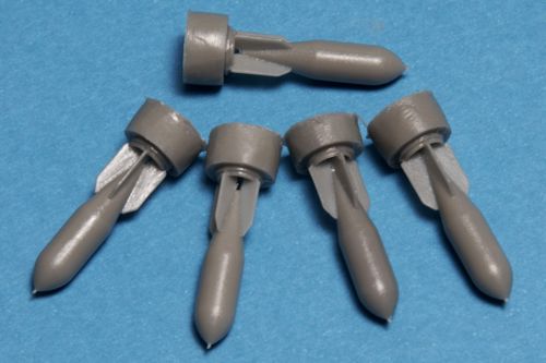 Maestro Models MMMK7263 1:72 5 x 250 kg mine bomb m/40 & m/50