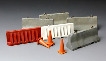 Meng Model MMSPS-012 Concrete and Plastic barriers 1:35 Model Kit