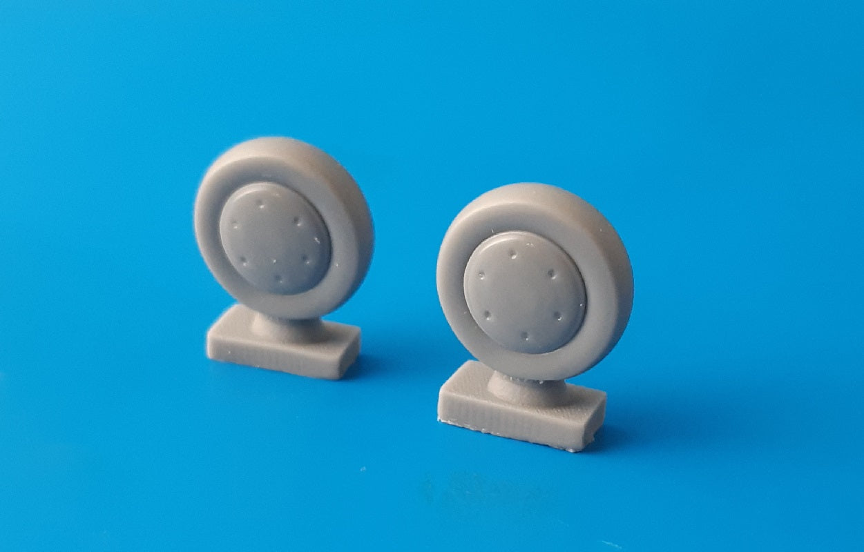 Mastercasters MST48077 1:48 Douglas SBD Dauntless / A-24 Banshee Smooth Tyres
