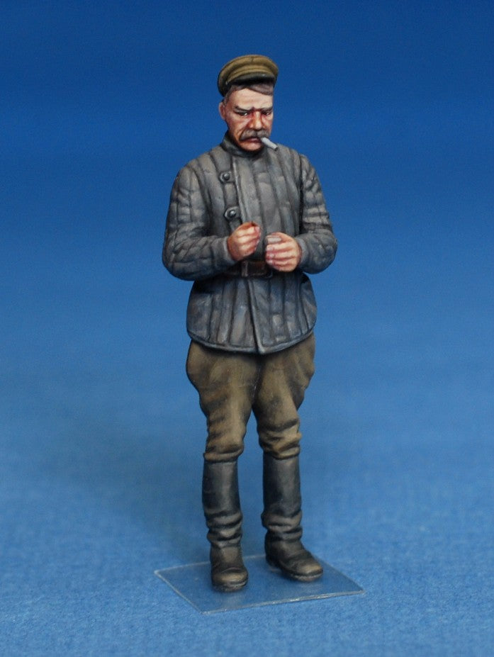MiniArt MT38011 1:35 AUGUST Soviet Villagers