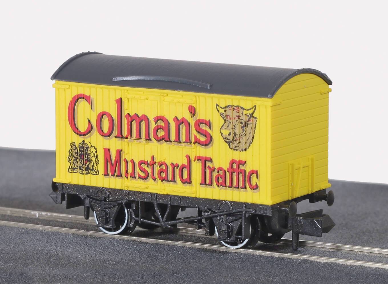PECO NR-P141 Colmans Refrigerated Van N Gauge
