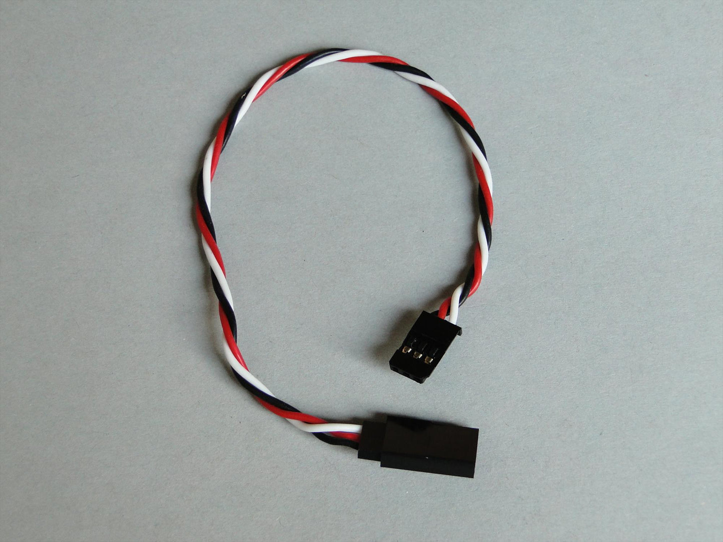 Logic RC Futaba Y Lead (Silicone) 300mm LGL-FTY300S