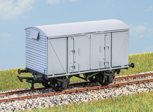 Parkside PC41 BR 12ton Van HO/OO Gauge