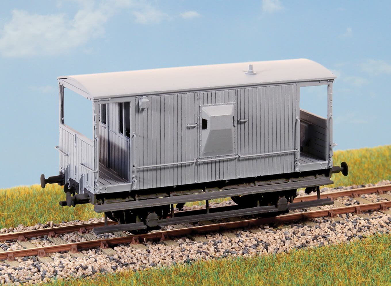 Parkside PC89 LNER 20ton Brake Van Toad E HO/OO Gauge