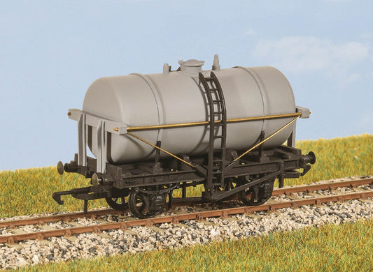 Parkside PC92 Parkside OO - 4-Wheel Oil Tank Wagon Kit HO/OO Gauge
