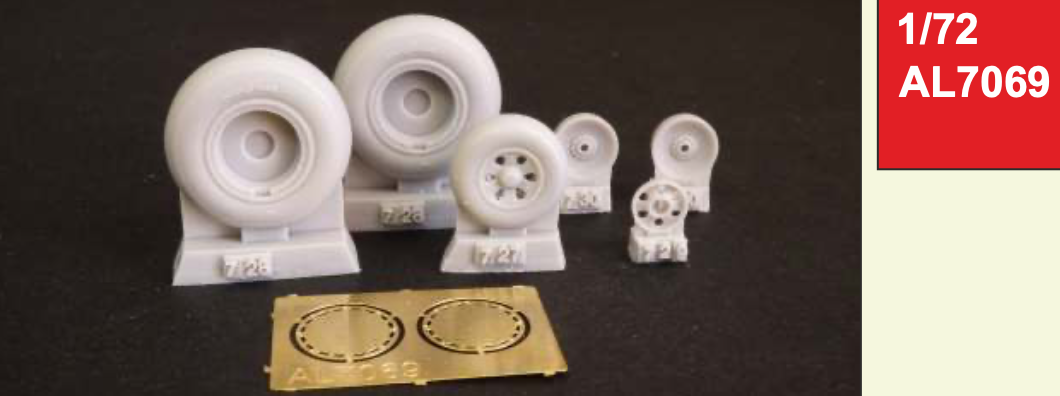 Plus Model PMAL7069 1:72 Consolidated B-24 Liberator wheels early