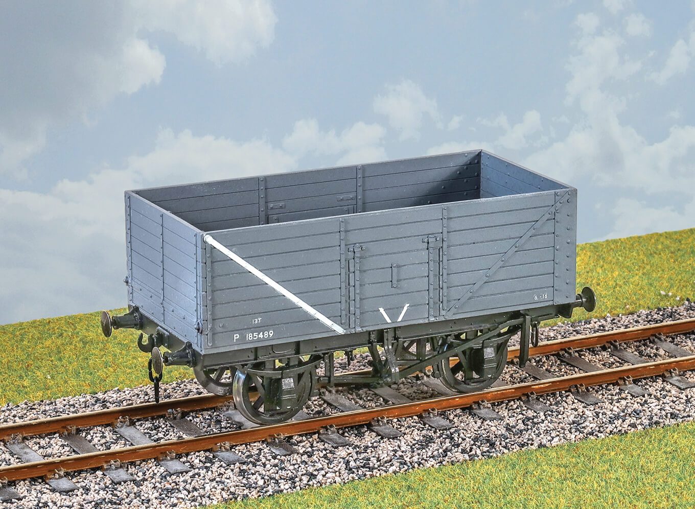 Parkside PS33 Private Owners Steel Chassis 13ton Mineral Wagon O Gauge