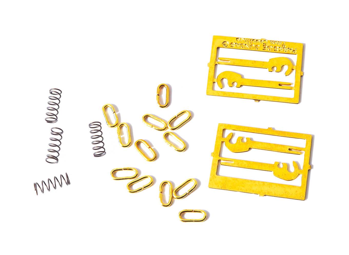 Parkside PS50 3 Link Couplings Etched hook Springs O Gauge