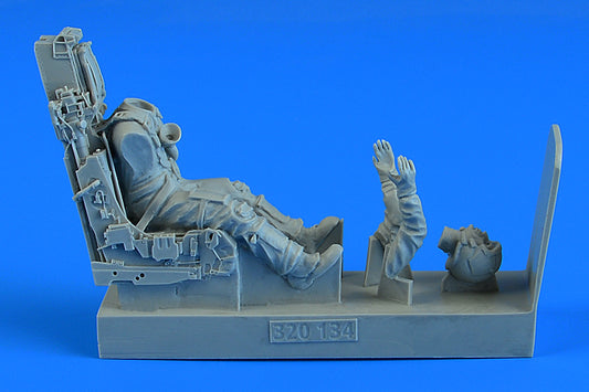 Aerobonus QAB320134 1:32 British Typhoon Pilot with Ejection Seat