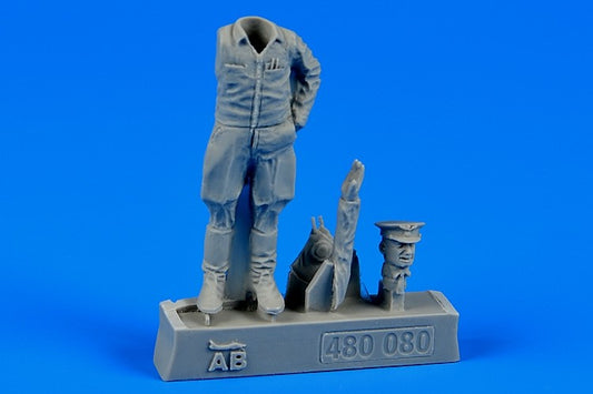 Aerobonus QAB480080 1:48 Sovier Air Force colonel, Korean War 1951