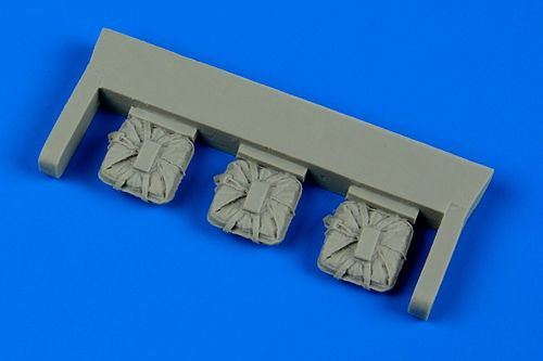 Aerobonus QAB480113 1:48 Luftwaffe parachutes WWII